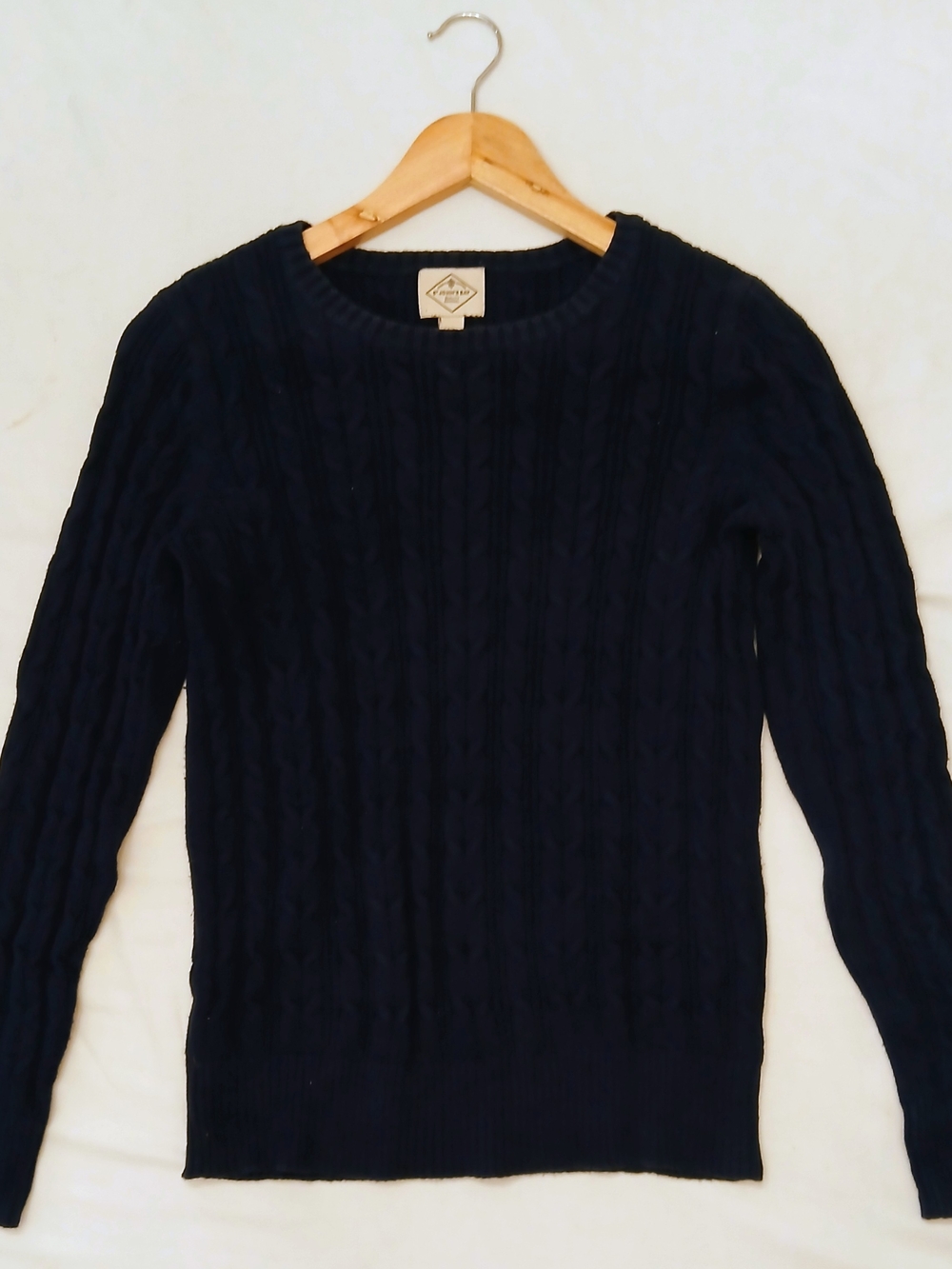 St. John’s Bay Navy Blue Cable Knit Sweater Crewneck Medium Soft Classic Gorpcor